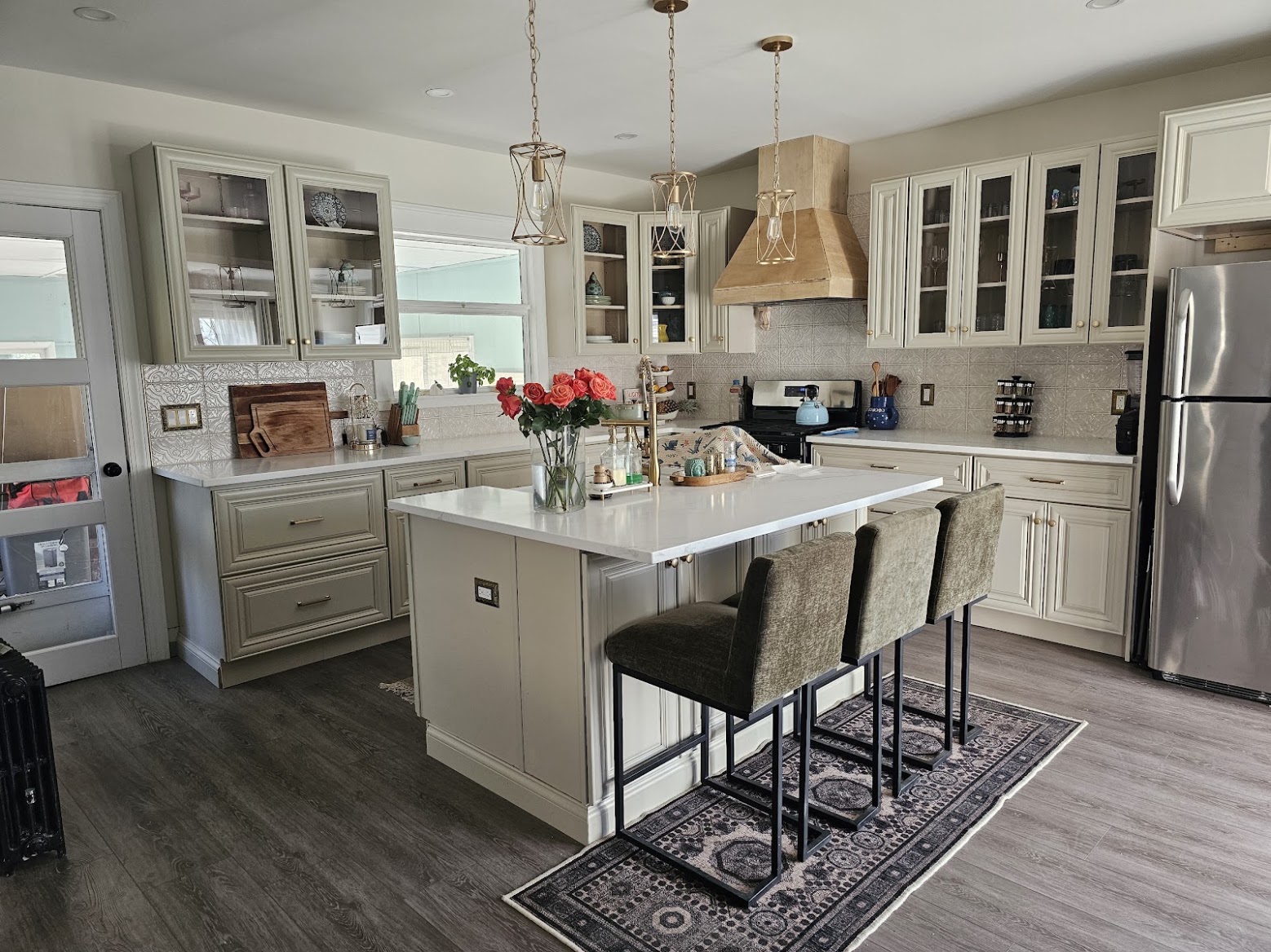 Kitchen renovation with new countertops by MeyMax Construction LLC